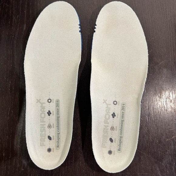 New Balance Light Green and White Sneakers - Picture 10 of 15